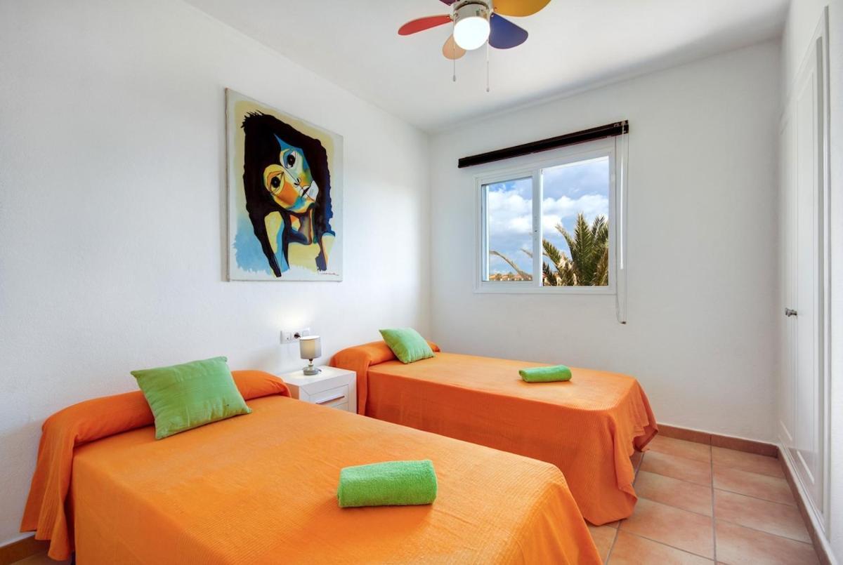 Villa Fiesta Cala'N Blanes  Extérieur photo