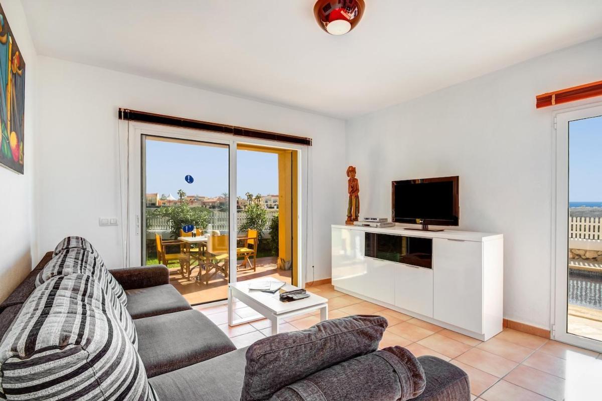 Villa Fiesta Cala'N Blanes  Extérieur photo